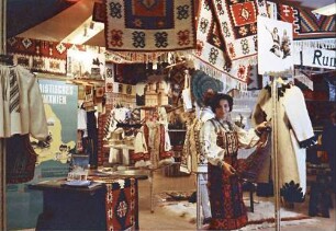 Freiburg: Kaufhof; rumänische Woche; Folkloreausstellung im Kaufhof