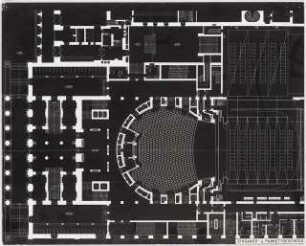 Nationaltheater, München: Grundriss Eingangs- und Parkettgeschoss (Ausstellungstafel der »Prague Quadrennial of the Theatre Design and Architecture« 1967)
