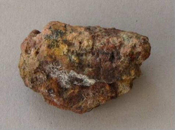 Iron slag