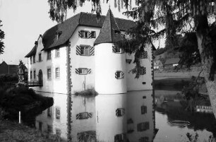 Inzlingen: Wasserschloss nach der Renovation