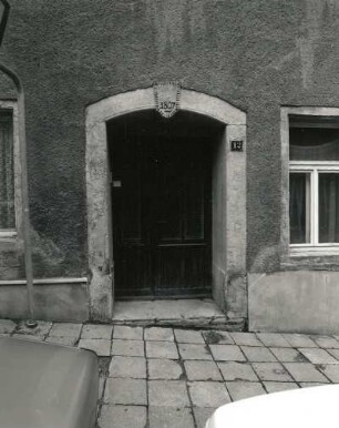 Roßwein,Kirchstraße 12. Wohnhaus (bezeichnet 1807). Portal