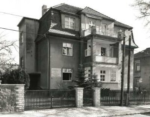 Radebeul, Reichsstraße 11. Wohnhaus (um 1920)