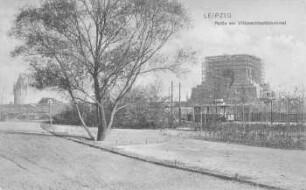 Leipzig: Partie am Völkerschlachtdenkmal