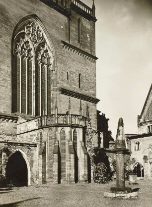Magdeburg, Dom St. Mauritius und St. Katharina, Außenaufnahme : Südliches Querhaus, Kapellenartiger Vorbau am Nordflügel des Kreuzganges