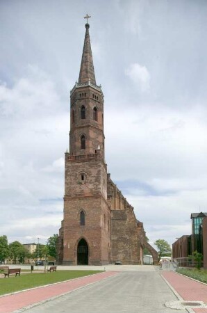 Katholische Kirche Mariä Himmelfahrt, Glogau, Polen