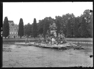 Potsdam, Stadtschloss, Lustgarten, Neptungruppe.