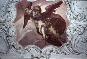 Innendekoration der Schlosskapelle — Deckendekoration der Schlosskapelle — Engel und Putti mit den Arma Christi unterhalb der Emporen — Engel mit Rohrstock