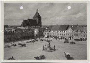 Köslin, Markt mit Rathaus und Kirche St. Marien