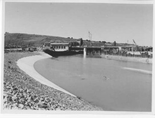 Bau der Staustufe Besigheim/Neckar