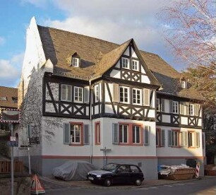 Eltville, Erbacher Landstraße 9