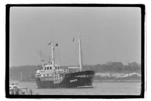 Granitz (1966), VEB Deutsche Seereederei, VEB Deutfracht, VEB Deutfracht - Seereederei Rostock (DSR), Deutsche Seereederei GmbH, Rostock