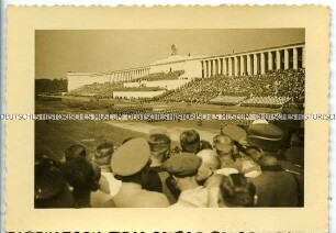 Vorbeimarsch des Reichsarbeitsdienstes auf dem Reichsparteitag 1937