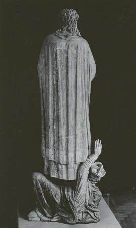 Detail: Johannes, auf liegender gekrönter Figur stehend