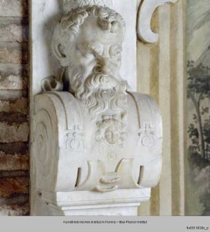 Die Kamindekoration der Sala delle Vedute : Kopf eines Fauns