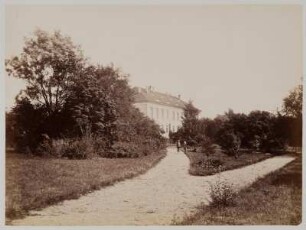 Teschow. Herrenhaus (1. H. 19. Jh.) der Familie von Blücher