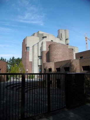 Köln: Kirche Christi Auferstehung in Melaten