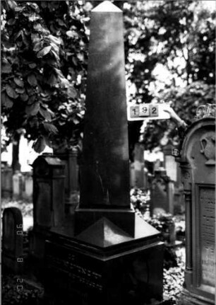 Grabstein 192