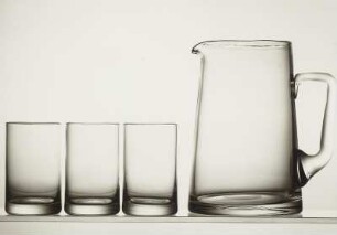 Krug und Becher "Malta Nr. 981" des Ateliers Peill & Putzler