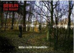 Französischer Offizier fotografiert NVA-Grenzsoldaten