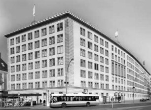 Oberste Bauleitung der Reichsautobahn & Hauptvereinigung der Deutschen Milchwirtschaft; Berlin, Tempelhof-Schöneberg