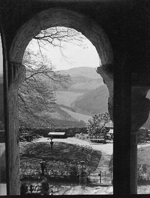 Eisenach. Wartburg. Blick aus einem Fenster des Festsaales