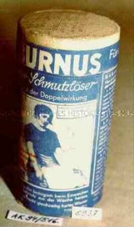 Pappdose für "BURNUS der Schmutzlöser mit der Doppelwirkung Verbrauchrhöchstpreis 35 Pfg." mit Inhalt (Abbildung einer jungen Frau mit Wäschekorb)