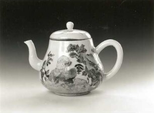 Teekännchen (China, 1723/1735, Regierungsperiode Yongzheng; Porzellan, Aufglasurmalerei; Höhe 11 cm; Staatliche Kunstsammlungen Dresden (SKD)