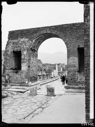 Pompeji, Nerobogen