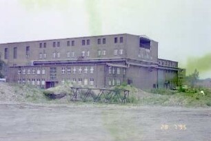 110 kV-Schalthaus Vorschaltanlage, von S
