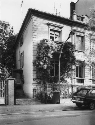 Frankfurt, Arndtstraße 12