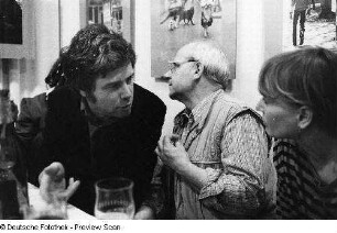 Eröffnung einer Ausstellung mit Fotografien von Roger Melis
