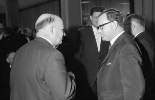Freiburg: Magnif. Thieme und Minister Stücklen