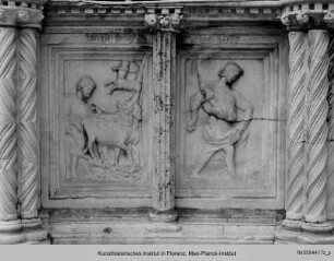 Fontana Maggiore : Unteres Becken mit Darstellungen aus dem Alten Testament, der Artes mechanicae, der Sieben Freien Künste und Monatsdarstellungen : Allegorische Monatsdarstellung des November mit Tierkreiszeichen Schütze