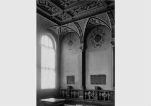 Blick in das Treppenhaus im Kronprinzen-Palais