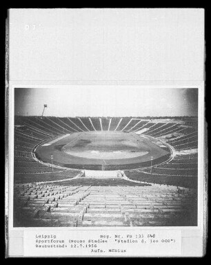 Sportforum, Zentralstadion