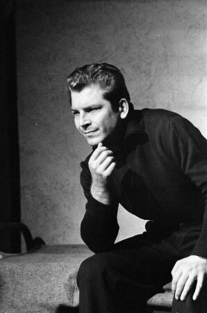 Szenenbilder aus "Die Illegalen", Drama von Günther Weisenborn. Kammerspiele (Deutsches Theater) Berlin, 20.04.1961