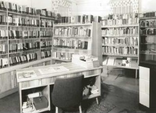 Bibliothek, Schmiedefeld (Kreis Neuhaus am Rennweg)
