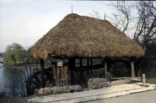 Baneasa: Dorfmuseum, Freilicht Museum, Alte Strohgedeckte Mühle