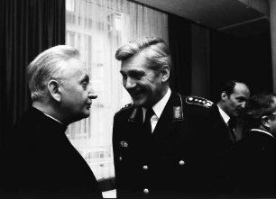Freiburg: Kolpingsaal; Bischof, Französicher General Fuhr
