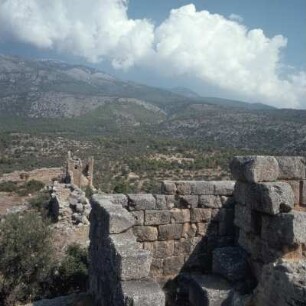 Aigósthena. Akropolis von Aigósthena. Auf der Akropolis von Aigósthena, megarische Grenzfestung, 4. und 3. Jh.