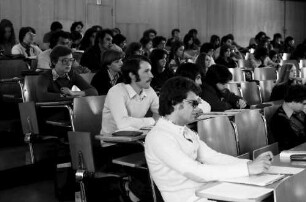 Freiburg; Littenweiler: Pädagogische Hochschule; großer Hörsaal, Studenten