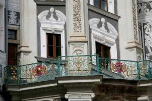 Dresden-Altstadt. Residenzschloß. Großer Schloßhof. Balkon