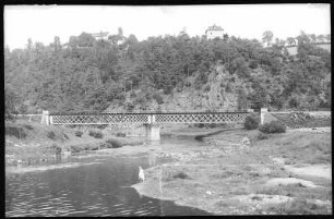 Niederstriegis. Muldental m. Eisenbahnbrücke