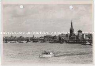 Düsseldorf, Rhein