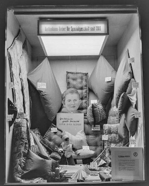 Hebers Schaufenster : Bautzen. Bettenhaus Heber, Wendische Straße 9. Schaufenster