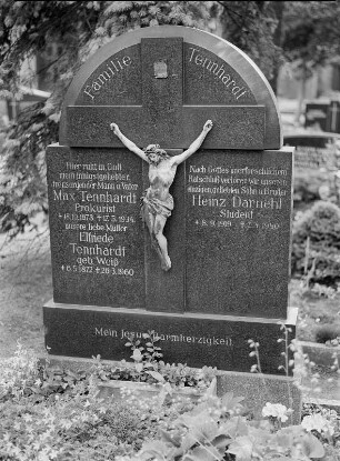 Neuer / -ußerer Matthäus- / Friedrichstädter Friedhof & Bremer Straße