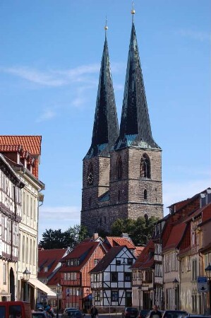 Nikolaikirche und Pölkenstraße