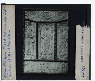 Karolingisch, Buchdeckel des Lorscher Evangeliars (Inv.-Nr. 138–1866)