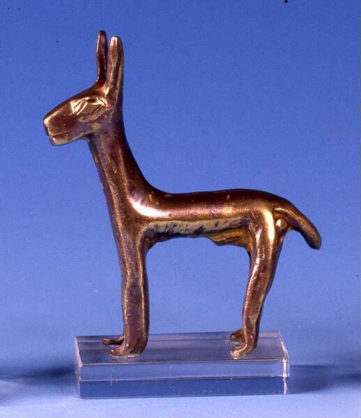 Gold figure