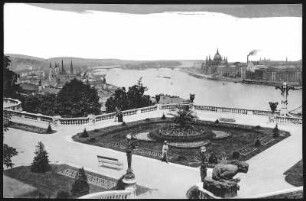 Budapest. Aussicht vom Königlichen Burggarten